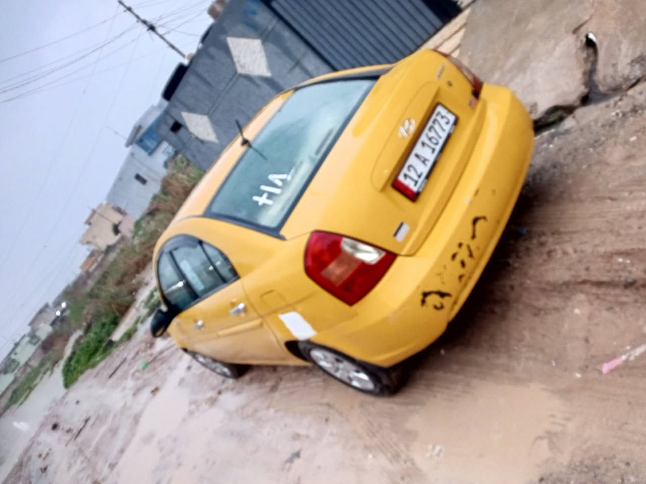 اكسنت موديل 2011شرط الوكال وتحويل كربوان مال بنزين بيها السعر98بيها مجال ***********؟؟؟؟***********
