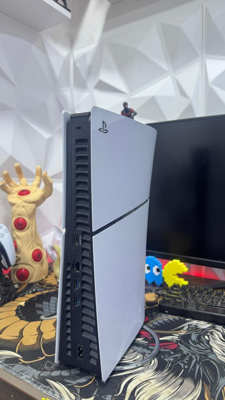 Ps5 slim uk 
تيرا 
نظيف 100% مع ستاند اصلي 
معاه حساب بلس بريميوم لحد شهر ال 12 والعاب فيفا 24,25,26 
The crew motorfest
Sea of thieves 

Ps5 slim uk 
تيرا 
نظيف 100% مع ستاند اصلي 
معاه حساب بلس بريميوم لحد شهر ال 12 والعاب فيفا 24,25,26 
The crew motorfest
Sea of thieves 
والعاب بعد مشتريها

 
للتواصل فقط واتساب ***********

