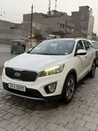 كيا سورنتو 2017  السياره فول ١/١ وبوضع الزيرو جديده لوك عل وضع الشركه ...