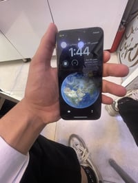 آيفون X • ٢٥٦ • فيس ايدي متوقف