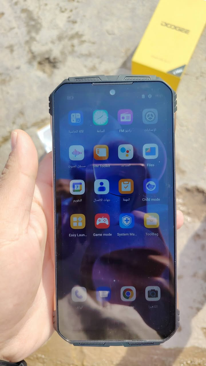 للبيع موبايل فول َمواصفات بطارية 22 الف امبير رام 20 ذاكره 256 كيكه ضد  الكسر فول شرط من يصير شحن 100 لا تشحنو 15 يوم مكاني موصل ورقم تواصل *********** واتساب أو اتصال على رقم
