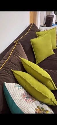 قنفه ٣نفرات • ٢كرسين • ميز بلازمه