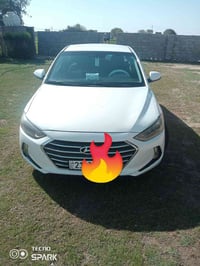 ورحمه الله وبركاته النترا موديل 18 للبيع بيها تلث قطع صبغ السعر 120 وب...