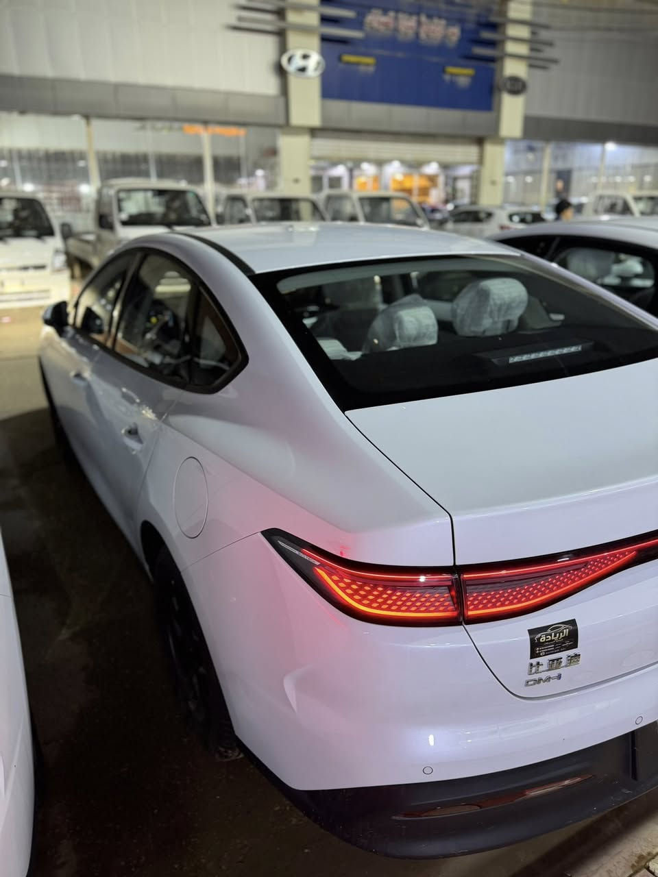 🚗 الريادة لتجارة السيارات 🚗

✨ عرض خاص – BYD Seal 5 موديل 2025 ✨

🔹 المواصفات:
• موديل 2025 حديث بالكامل
• مرقم بابل أو بغداد حسب الرغبة 🚘
• تصميم داخلي فاخر مع إضاءة محيطية
• كشنات لون أبيض فاخر 🤍
• جميع ملحقات السيارة كاملة وياه
• شاشة كبيرة تعمل باللمس + نظام ذكي
• كامرة خلفية للمساعدة بالرجوع + حساسات خلفية
• تبريد خلفي ❄️
• تشغيل بصمة + دخول ذكي
• 3 أنظمة قيادة: كهرباء ⚡ + هايبرد 🔋 + بنزين ⛽
• صرفية اقتصادية جداً وقيادة ناعمة
• راحة عالية وجودة ممتازة

🔥 سيارة فخمة، عملية، ومواصفات كاملة

📍 متوفرة في معرض الريادة لتجارة السيارات
📍 بابل – طريق حلة نجف – قرب مطعم ثابت

📞 للتواصل:
***********
***********

💰 أسعار تنافسية
📲 اتصل وبيك خير وتدلل 🤍
