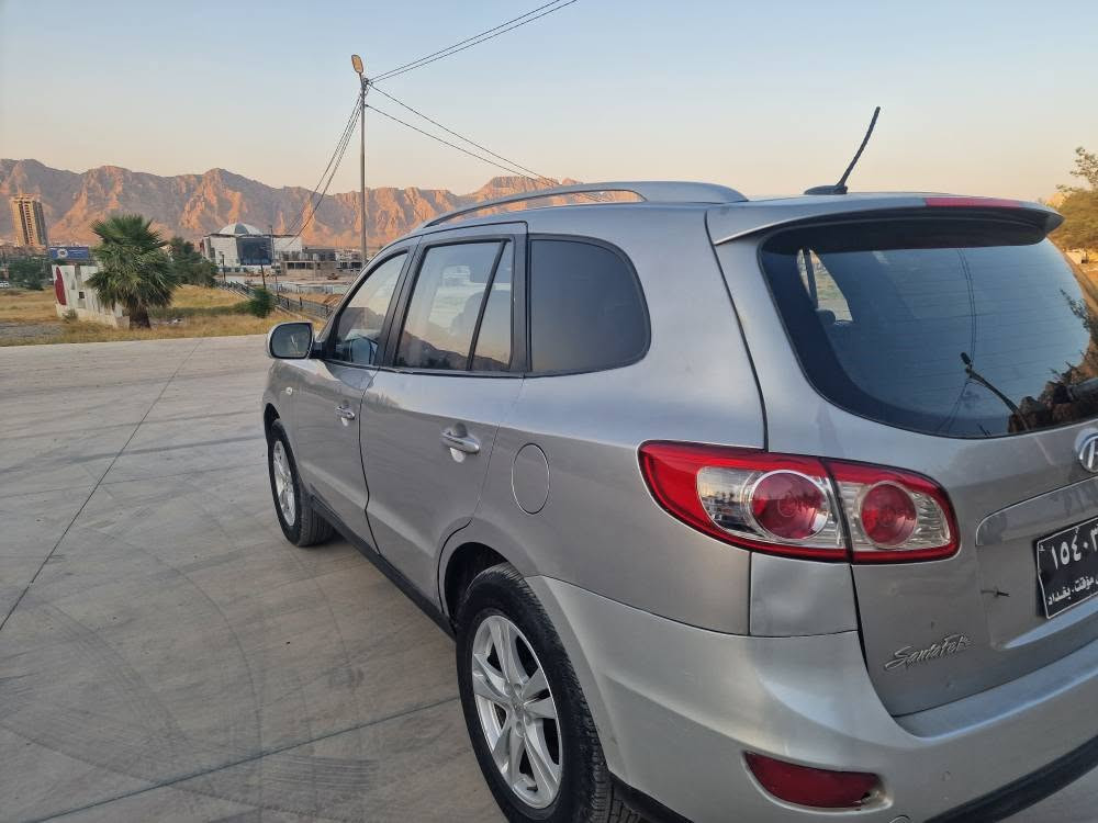 هۆندای سەنتافی بڕواە 

مۆدێل 2010مەکینە گاز سۆپەر زنجیر 
مواسفات ئیۆ  کوشن جڵد هیتەر تەبرید مەرکەزی ئاوێنە شەفت ئیشارەت سلایت مەکینە تۆربۆ 
گێڕ مەکینە کارەبایی تەبرید بەشەرت ماڵی دۆستە کۆدی بەناو خۆمە 
نرخ خوار بازار 
ناونیشان چوارقوڕنە 
***********
*********** رانية, السليمانية
