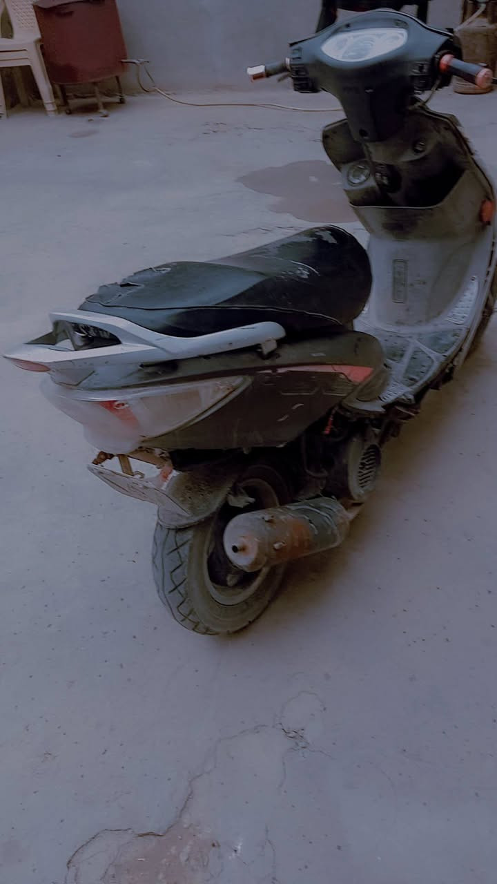 اسلام عليكم  دراجه للبيع بل نجف رضيويه
200 وبيه مجال ***********
