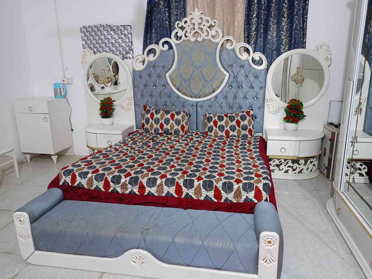 سلام عليكم غرفه إيطالي البيع جديدة
السعر 850 وبيها مجال 
***********
