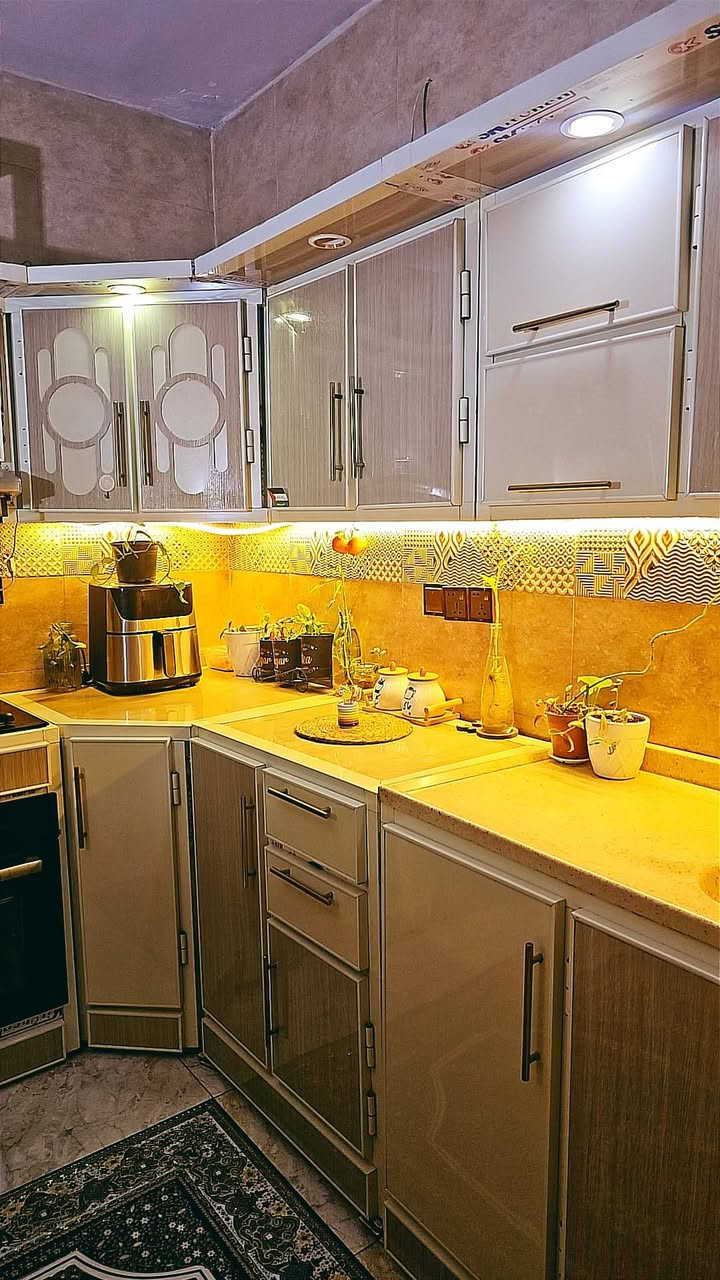 السلام عليكم كاونتر للبيع مع طباخ والفرن سعره ٨٥٠ نهايته


**إذا كنت صاحب هذا الإعلان وتريد حذفه لأي سبب، رجاءا أرسل رسالة إلى الدعم الفني**
