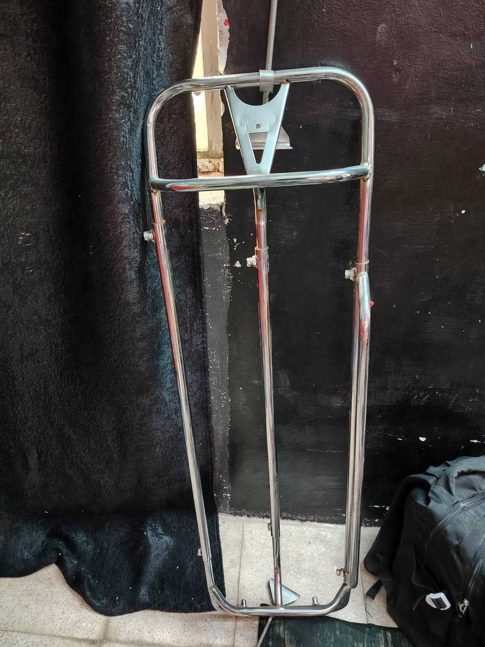 سيبايه صندوك عام مستعمل شي قليل
باسهيل  قيم واخذ
مكاني شارع فلسطين
رقمي ***********
