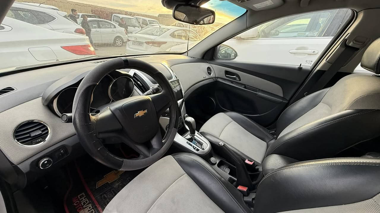 شوفرليت كروز خليجي 2016 بدون صبغ رقم اربيل تحويل مباشر ماشيه 143 الف كيلو داخل جلد وقماش مكينة 18 
السعر 103 ورقة 
***********
