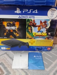 بلايستيشن 4 • سعة ١ تيرا • ٤ اقراص