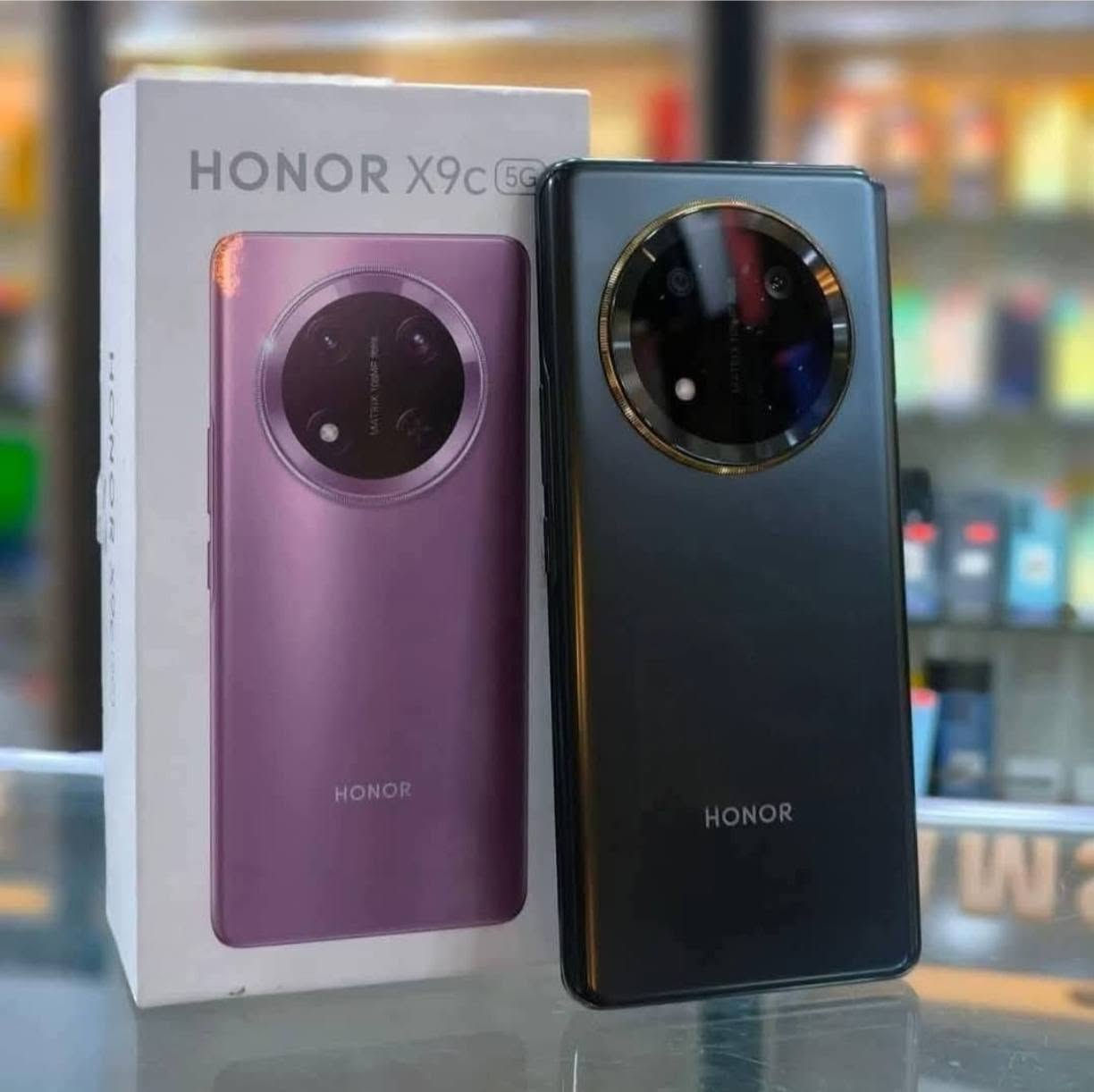 السلام عليكم جهاز ...HONOR X9c
للبيع 📱✅

مستخدم  بحالة الجديد 
مع كافة الملحقات✅                                                                                 .                     جهاز مكفول كفالة عامة من كلشي فوول مواصفات  ذاكرة 256 رام 24 ❗❗❗❗

البطارية عملاقة - 6600 mAh.      جهاز وياه كفرات عدد3

بصمة اصبع. و وجهة ✅      سيمكارت 2 ✅    
وإلعاب وتصفح 1 عــْلـِْـْْى 1✅ 

منزل بي  تقريباً 16 الف صورة وماعلي أيي شي جهاز راقي

بآقي التفاصيل. تفضل خاص. متواجد. 24 ساعة 

  للإتصال   *********** بي واتساب. 

المكان ديوانية قضاء الدغارة. ❗❗❗❗❗❗
                                   
توصيل متوفر داخل الديوانية فقط  ‼‼‼

السعر. تفضل - خاص - سعرة مناسب - جداً جداً !!!  رجأاً لحد يعلق سعر شكد. الشراي يتفضل خاص ♾
