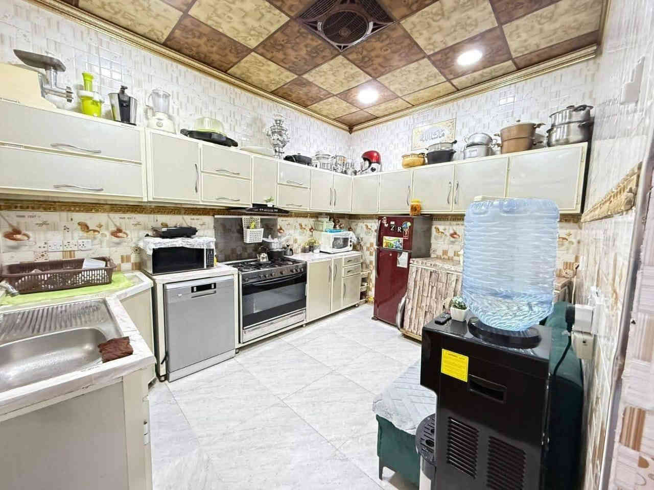 بيع مستعجل جدا جدا ✅️✅️✅️✅️
دار للبيع ✅️ طابقين وبسعر مناسب جدا ❤️ 
#مساحة 100 متر مربع 10×10
زراعي مضمون  ✅️
📍موقع _ كركوك _ #تسعين قرب أسواق المنصور و المحطة القطار
🔰بناء الدار جدا نظيف وخدمات كامل 🛣 شارع 
الطابق الاول 
استقبال + مطبخ + غرفة منام + هول + صحيات
الطابق الثاني 
غرفتين منام + صحيات 
#سعر #الدار  74مليون  وقابل للتفاوض ويه صاحب الدار  للاستفسار الاتصال عله الرقم ***********
