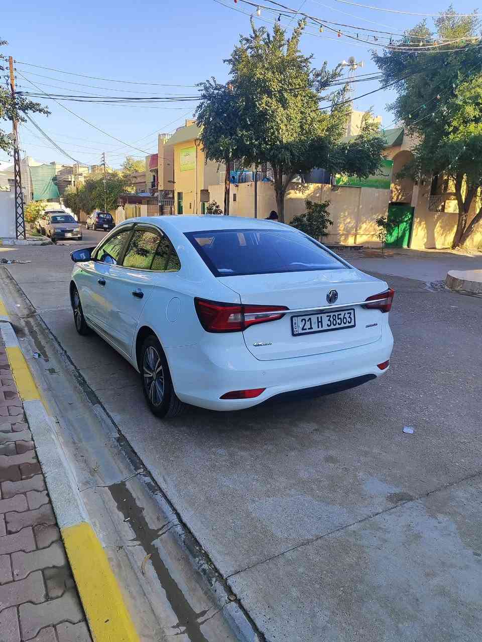 السلام عليكم ورحمة الله وبركاته 🌟.
*سيارة MG5 موديل 2022 للبيع* 🚗

- *المواصفات:*
- صفر فول
- سقف سلايت
- كاميرا 360 درجة
- تبريد وتدفئة
- كشن كهربائي
- هيتر
- مكفولة من دعامة إلى دعامة
- *الحالة:* كير ومكينة بشرط
- *العنوان:* كركوك
- *رقم الهاتف:* *********** 📱

*للاستفسار، يرجى الاتصال على الرقم المذكور أعلاه.*
