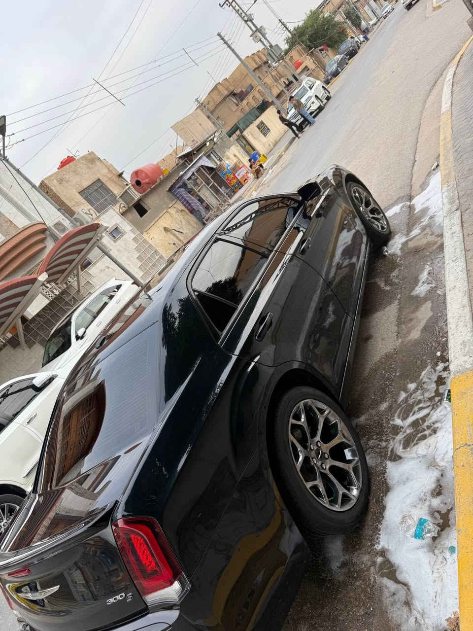 للبيع  : اوباما 300S موديل 2018
خليجي - (هارلم)
• المواصفات :
• • عدسات ديناميكية
• • بردة خلفية كهربائية
• مقاعد أمامية تدفئة وتبريد
• اكواب هيتر - فريز
• حساسات أمامية وخلفية م
• ستيرن تدفئة
شفتات ستيرن
• تحكم سكليتر
• تحكم كهربائي كامل بالمقاعد
• فتحة سقف بانوراما
• تشغيل عن بعد
• كشنات باللون الأبيض
• تفاصيل اضافية :
• س حادث بسيط: جاملغ امامي عكس السايق مبدل
ومصبوغ
بدون ايرباك ولا دواخل خفيف جدا .
• ° رقم السيارة أربيل
ممشه السياره 180 كيلو 
السعر 270 وبيها مجال بسيط
الرقم *********** البصرة, العراق
