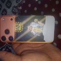 آيفون اكس آر • نضيف • بطارية اصلية