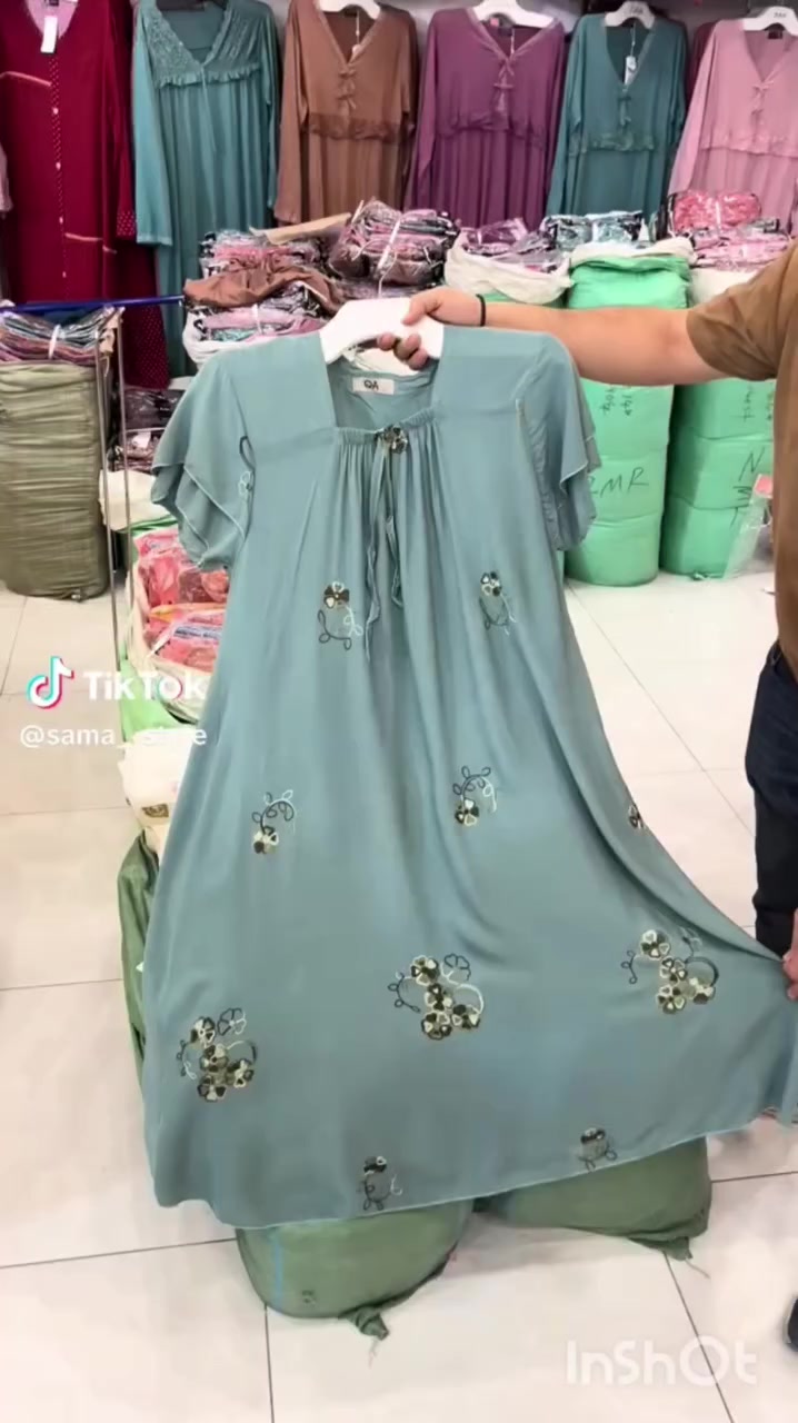 #سنتر_بلاش #م✨ أقوى العروض بانتظاركم! ✨

🔸 تخفيضات سنتر بلاش مميزة على مختلف الأقسام
🔸 منتجات أصلية وبأسعار تنافسية
 وتعامل راقي

📍 كربلاء – حي رمضان_الشارع قريب الحافظي مول 
زورونا… وخلِّي تسوّقك غير ويا سنتر بلاشازلنا_مستمرين #خصوماتنا


**إذا كنت صاحب هذا الإعلان وتريد حذفه لأي سبب، رجاءا أرسل رسالة إلى الدعم الفني**