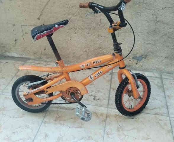 السلام عليكم بايسكل للبيع لون برتقالي السعر 30 الف وبي مجال 

مكاني كربلاء حي العامل مول الباقر

للتواصل راسل الصفحه او اتصل على هذا الرقم ***********
