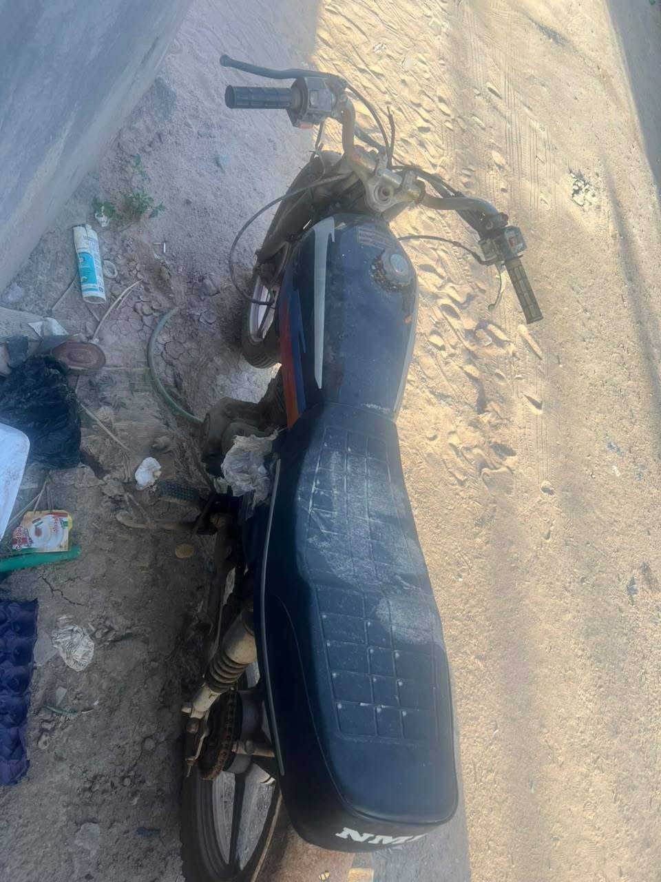 السلام عليكم هاي دراجه للبيع اوراق تانكي جديد وكابريته جديده وكشن جديد متروكه صار فتره والهندر مالتهة خربان سعرها ١٥٠ وبيهة مجال قليل مكانهة ابي الخصيب


**إذا كنت صاحب هذا الإعلان وتريد حذفه لأي سبب، رجاءا أرسل رسالة إلى الدعم الفني**