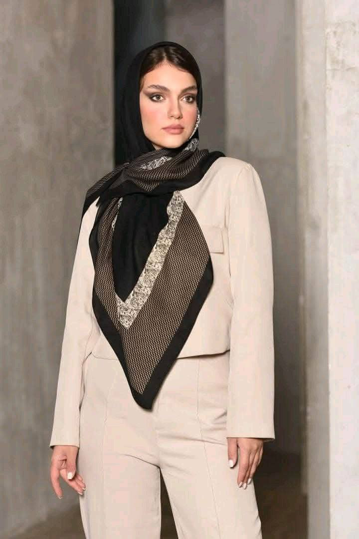 كشخة الـ "العمر".. لـ "نجمة" الحجابات! ⭐
وصلت الربطة القطنية  اللي الكل يدور عليها:
خامة قطن أصلية: باردة، ثابتة، وتگعد عالراس "قماش".
قياس راهي: متر كامل (100 سم) للفّة مرتبة ومريحة.
10 نقشات خرافية: موديلات جديدة تلوگ لكل لبساتچ.
متوفرة الآن في متجر نجمة.. احجزي نقشَتچ قبل ما تخلص! 🛍️

متوفر توصيل لكافة أنحاء العراق 

#نجمة_للحجابات

لمشاهدة كافة الموديلات انضمو للقناة 👇 
https://t.me/najma7_7


**إذا كنت صاحب هذا الإعلان وتريد حذفه لأي سبب، رجاءا أرسل رسالة إلى الدعم الفني**