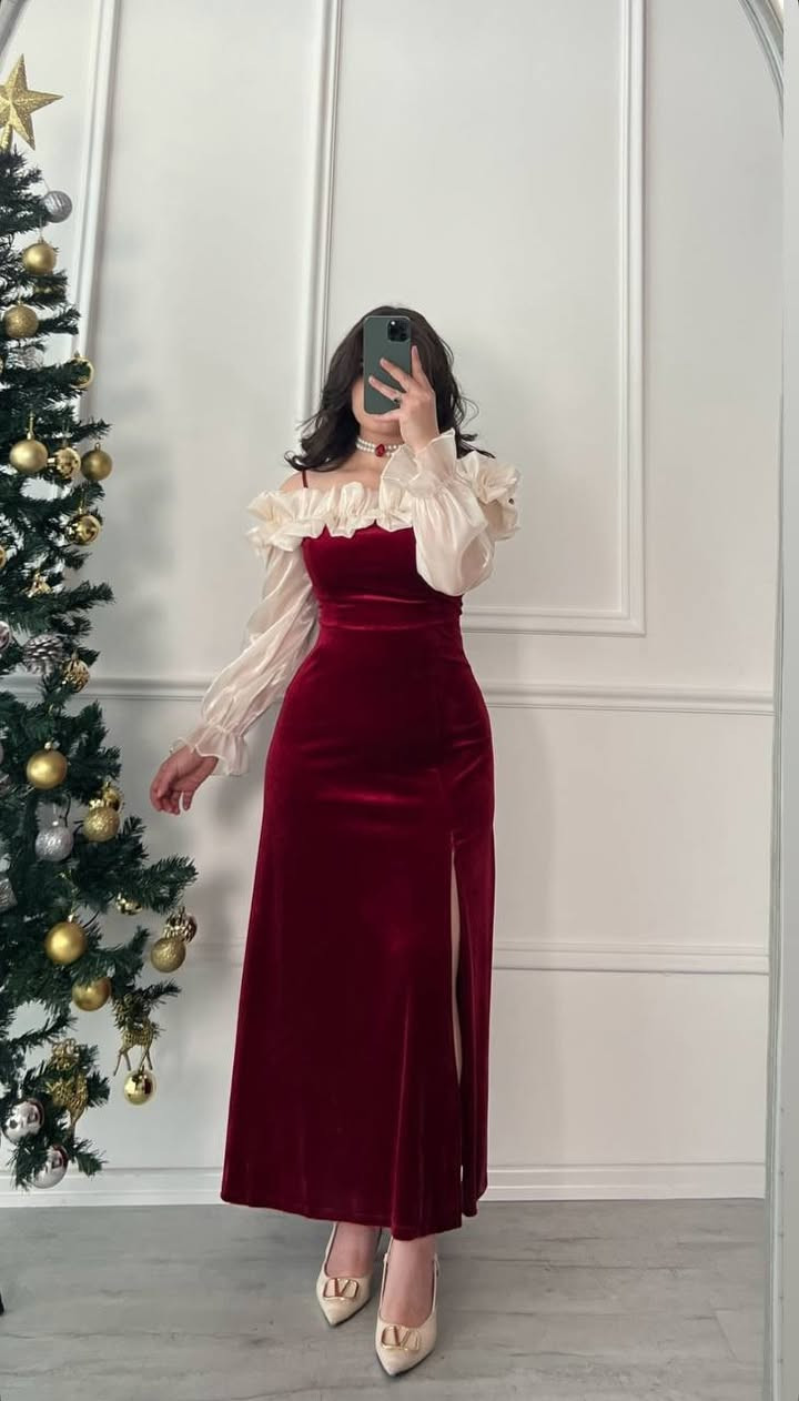 🥰تخفيض تخفيض السعر ٣٥ الف توصيل ٣ الاف لكل العراق 
🔝باختصار: فستان الاسود يطلع أفخم وملفت أكثر، مناسب للسهرات والمناسبات الكبيرة.◾️
🔺️فستان الاحمر اهدى وأنيق، يصلح للطلعات أو إذا تحبين ستايل ناعم.🍷
إذا تحبين القوة → الاسود أحلى، وإذا تحبين البساطة → الاحمر أجمل.🙏


**إذا كنت صاحب هذا الإعلان وتريد حذفه لأي سبب، رجاءا أرسل رسالة إلى الدعم الفني**