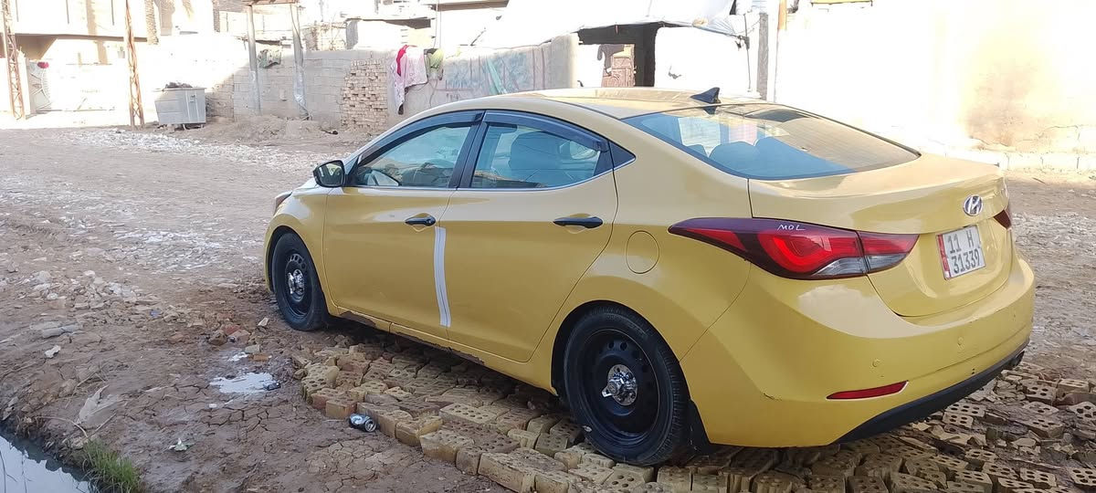 سلام عليكم سياره النترا 2016  بصمه كير محرك مكفول حادثه جاملغ وبنيد باسمي تحويل ثاني يوم كشن كهرباء محركهه 2000 رقم بغداد هزه جديده صدر امامي خلفي كله جديد تواير جدد  السعر 110 وبيهه مجال مكاني بغداد النهروان رقمي ‏‪***********‬‏    ***********
