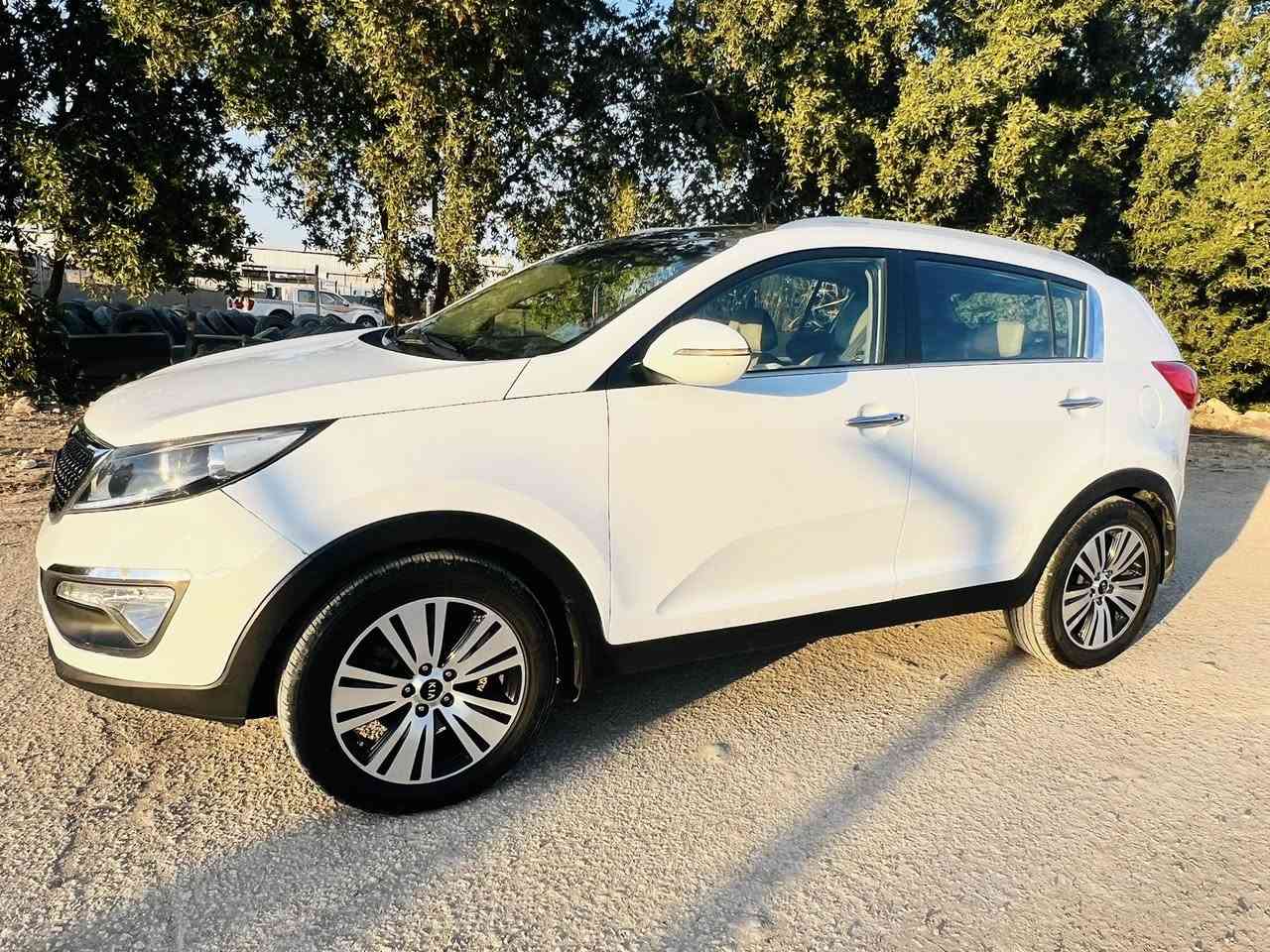 السلام عليكم كيا سبورتج 15 خليجي
كفاله عامه من الصبغ والتبديل والفتح
ماشيه 168فول مواصفات 
بنراما
بصمه 
كشن كهرباء
كاميرا
كير مكينه كفاله
تخم تاير 
حداديه زيرو امانه الله
شاشه تبريد
مري شفط
رقم قادسيه 
السعر 168
رقم هاتف ***********
مكان بابل
