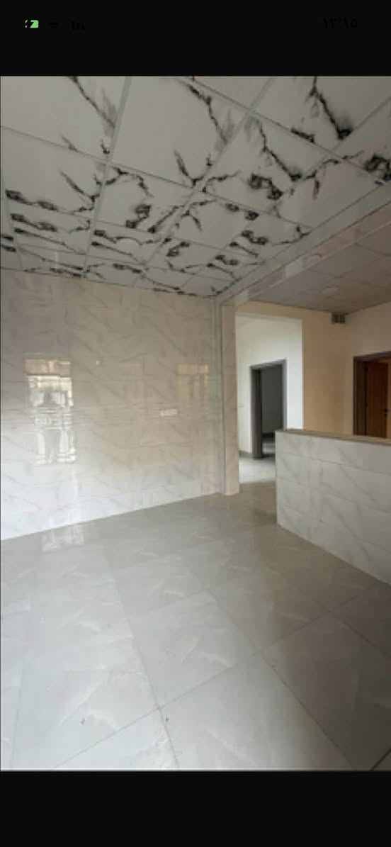 السلام عليكم

دار للبيع في الديوم التوحيد 

المساحه ١٠٠ متر مربع 10x10 ركن 

يتكون من : 4 غرف نوم +صالة +اسقبال + مطبخ 
سعره ٩٠ 
للاستفسار اكثر مراجعة مكتب ديوان العربي  تواصل على هل رقم ‭٠٧٧٢ ٥٧٦ ١٠٩٩‬
