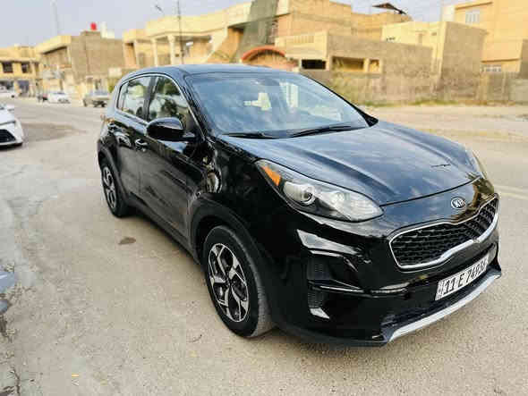 السلام عليكم للبيع 
كيا سبورتج 2020
رقم بغداد بسمي
مواصفات عاديه 
تحديد مسار
مانع تصادم 
شاشه كار بلي + كامره
دمام امامي خلفي
وضعيات قيادة 
مانع انحدار
محرك 2400 
الحادث قطعه وحده فقط جاملغ امامي 
مصبوغ محرك و كير ع وضع شركه ما مفتوحات السعر ١٥٠ وبيه مجال 
للاستفسار ***********
