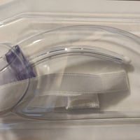 توفر تريكيوستومي PVC احجام صغيرة اكسباير 2030 بالون وبدون بالون  Cuffe...