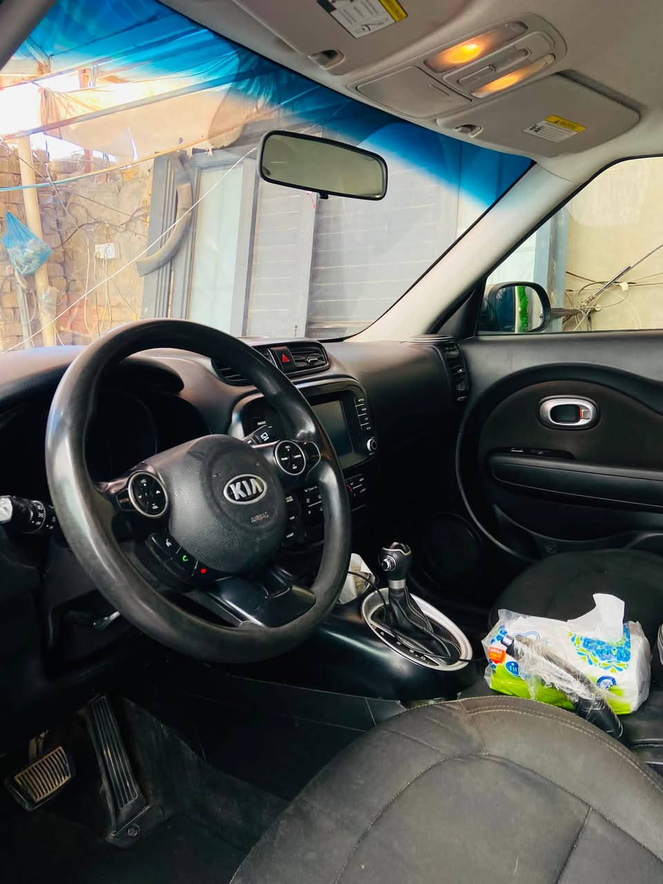 السلام عليكم
كيا صول 2019 وارد امريكي السعر 120$
لون نفطي رقم بابل الجديد
حادث جاملغ امامي ايمن فقط
محركها 2000 
محركها بدلته بواحد حاوية 
تايرات جديدة/باتري جديد 
صدر امامي جديد 
داخل اسود / شاشة/كامرة خلفية
تدعم ابل كار بلي/ اندرويد اوتو
اللايت مالتها لون اصفر بدلتهن ابيض زينون
مكانها بابل شارع 80 جهة كربلاء
للاستفسار اكثر الاتصال على ***********
