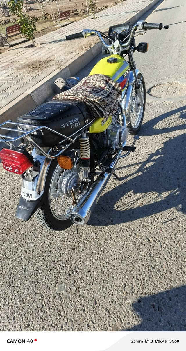 سلام عليكم إخوان دراجه اربعه كير نامه متياز موديل ٢٤ أوراق سكنر
الدراجه كفاله عامه من كلشي مكينه ما مفتوحة كهربائيات كله شغاله تايرات جدد نعومه ومعدل فول الدراجه مال جناي قبل الفطور تنغسل وره الفطور اطلع بيه فقط سعرهه ٥٢٥ وبيه مجال بسيط مكاني اطوريج *********** بي واتساب هم
