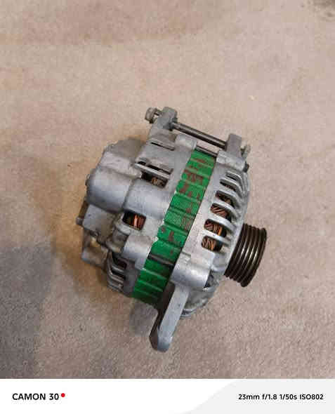 داينمو  والارفلو اصلبات حاويه
مال كالوبر موديل 2000 
مكينه 3000
 المكان نجف
السعر 65اوبيه مجال خابرني وتشلع عيوني
الرقم***********
