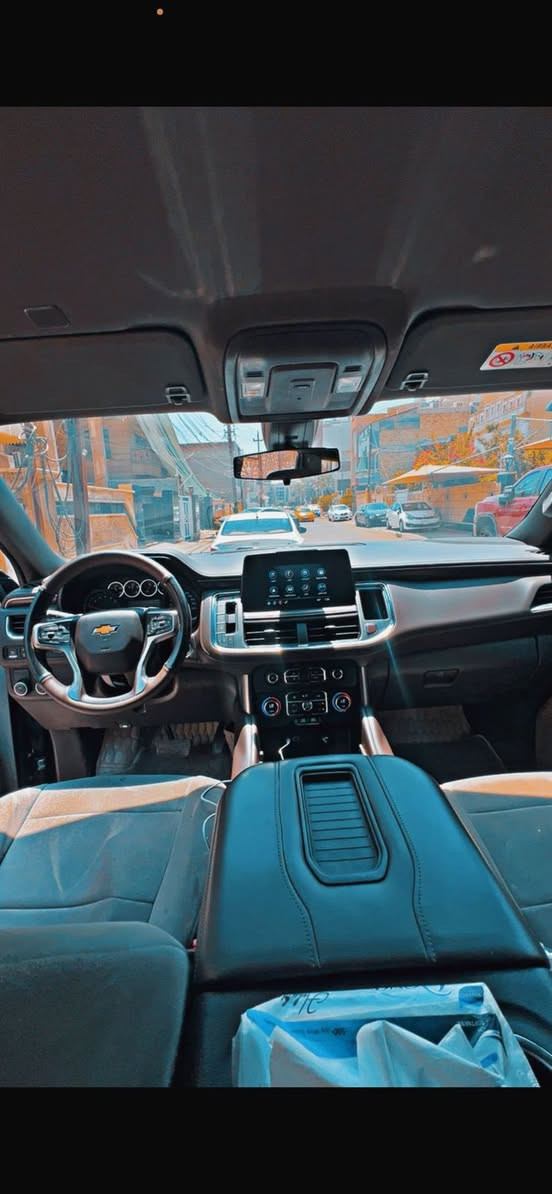 سلام عليكم
تاهو2022 خليجي LS 

رقم بغداد بأسمي تحويل مباشر 

ماشية 88 الف

المواصفات

-تشغيل عن بعد

-بصمة تشغيل وابواب

-المقاعد الامامية كهربائية ب 8 وضعيات

-مقعد الراكب قابل للتعديل يدوياً

-ثلاجة

-انذار المشاة الامامي

-كاميرا خلفية عالية الدقة

-حساسات ركن خلفية

-رادارات امامية وخلفية وجانبية

-تنبيه الاصطدام الاماني

-فرملة طوارئ تلقائية

-نظام الحفاظ على المسار

-مساعد الاضاءة العالية التلقائي

-نظام StabiliTrak للتحكم الالكتروني بالثبات

السيارة كلش جديدة بمعنى الكلمة

بيه الباب الخلفيه صبغ ولباقي مكفول 

ولسونار بل منشور 

مكان السيارة بغداد الكراده  

السعر (410$) وبيه مجال للاستفسار الاتصال 

‭0770 525 1155‬
