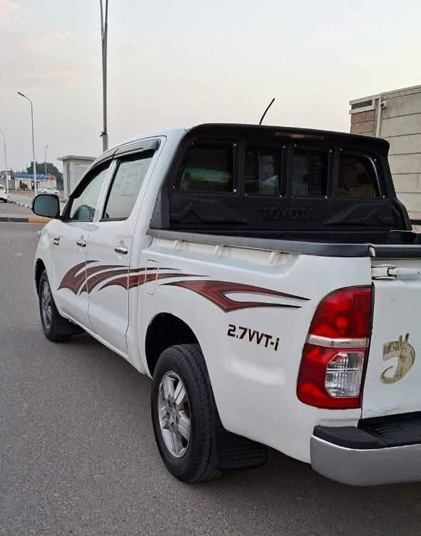 سلام عليكم بيكم 
فلاونزه للبيع موديل 2014رقم البصره مشروع وطني تحويل مباشر السياره مكفوله مكينه وكير حداديه طخم تاير شاصي كفاله تبريد ثلج داخل جديد السعر 155 بيه مجال المكان البصره ‎0783 683 4579 // ***********
