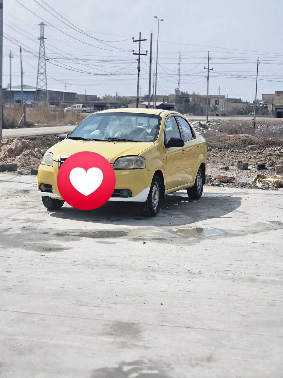 السلام عليكم 
للبيع 
افيو موديل 9 
رقم النجف 
مكينه وكير كروله 
مكينه توني شادها 
لايت زنون اصفر 
تخم تاير
مكان السياره ذي قار 
***********
