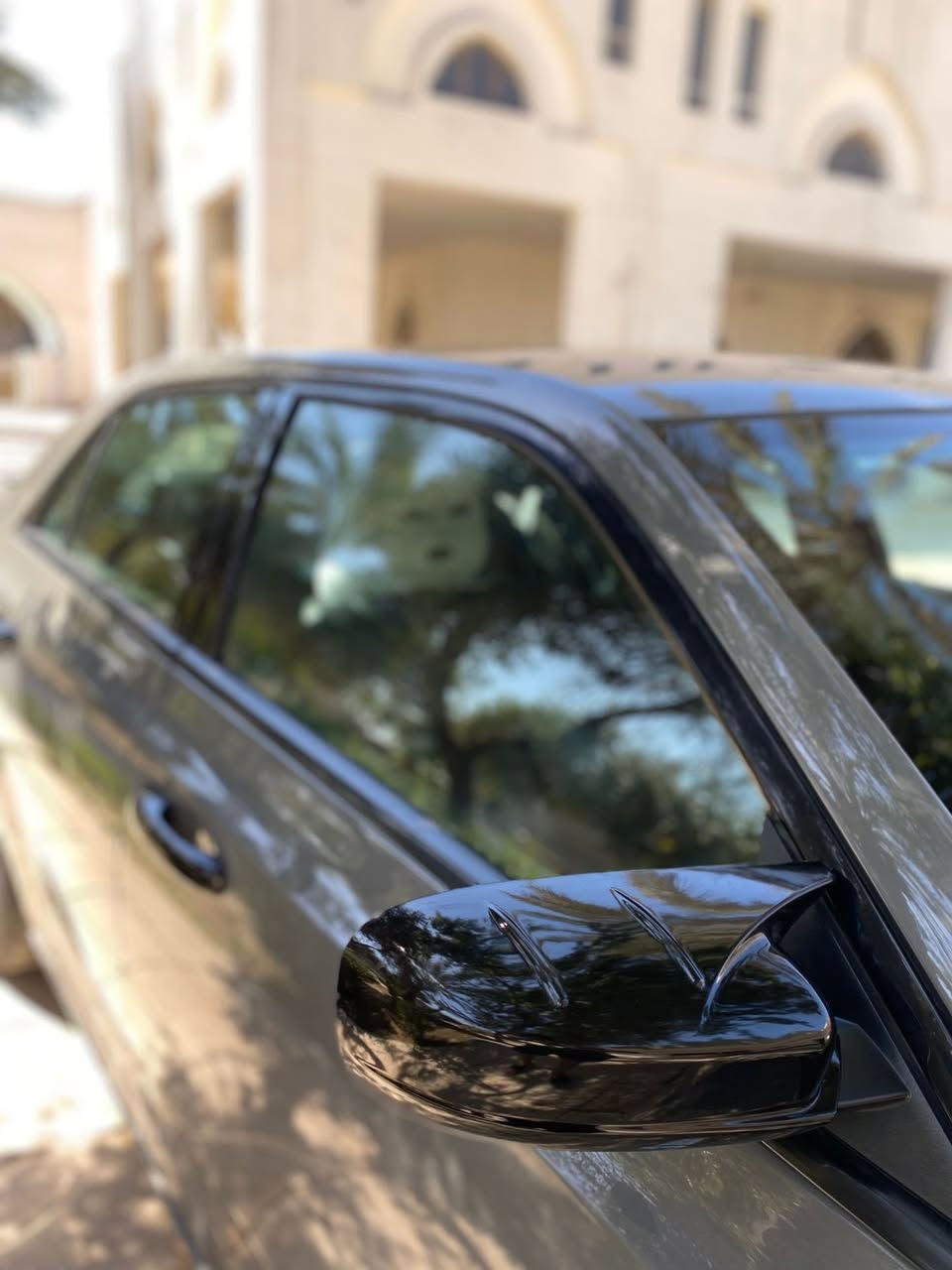 السلام عليكم اوباما موديل 19 حادثها جاملغ وبنيد ومباوك الباب ماشيه 90 سياره باسمي تحويل مباشر فئة S سيارة حلو وجاهزه مناقصه حادثها مرفق بل منشور شي سعرها 205 وبيه مجال حك الجية  عنوان المشتل 
للاستفسار *********** حجي وسام
