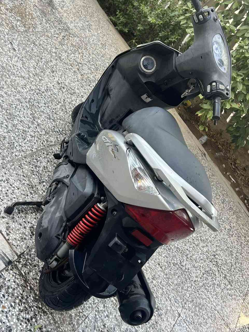 ماكس ثعلب للبيع
دراجه حيل نضيفه تجي وشوف  نكره سلف باي وقت مشايفه العادي بس محسن دهن امزويل دبلات ضفيره مكينه كلههن اكفلهن مابيهن اي مشاكل 

مكانهه شارع فلسطين 
 سعرهه (٦٥٠)
 
رقمي( ‭٠٧٨٨ ٥١٢ ٥٥٢٣‬)
