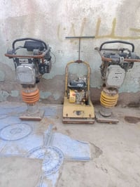 حادلات للبيع بسعر مناسب. للي يكول ما عندي مهنه مدكات ثنين + حادله كاز ...