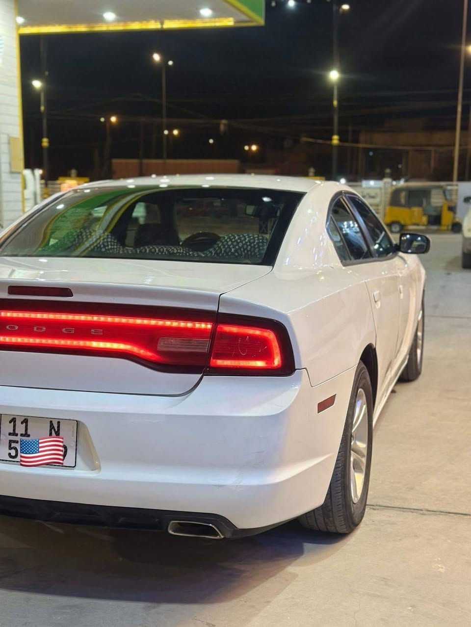 سلام عليكم شارجر 12رقم بغداد سياره جاهزه تخم تايرحداديه مكينه 3600كيرخيرمن الله شاشه جبيره حادثه جاملغ وبنيد الجاملغ الخلفي بي صبغ والباب الأيمن مفتوح  السعر 140وبيه مجال العنوان سفوان رقم *********** خوان مكلف بلنشرهذرقم وتصل وفتهم منه
