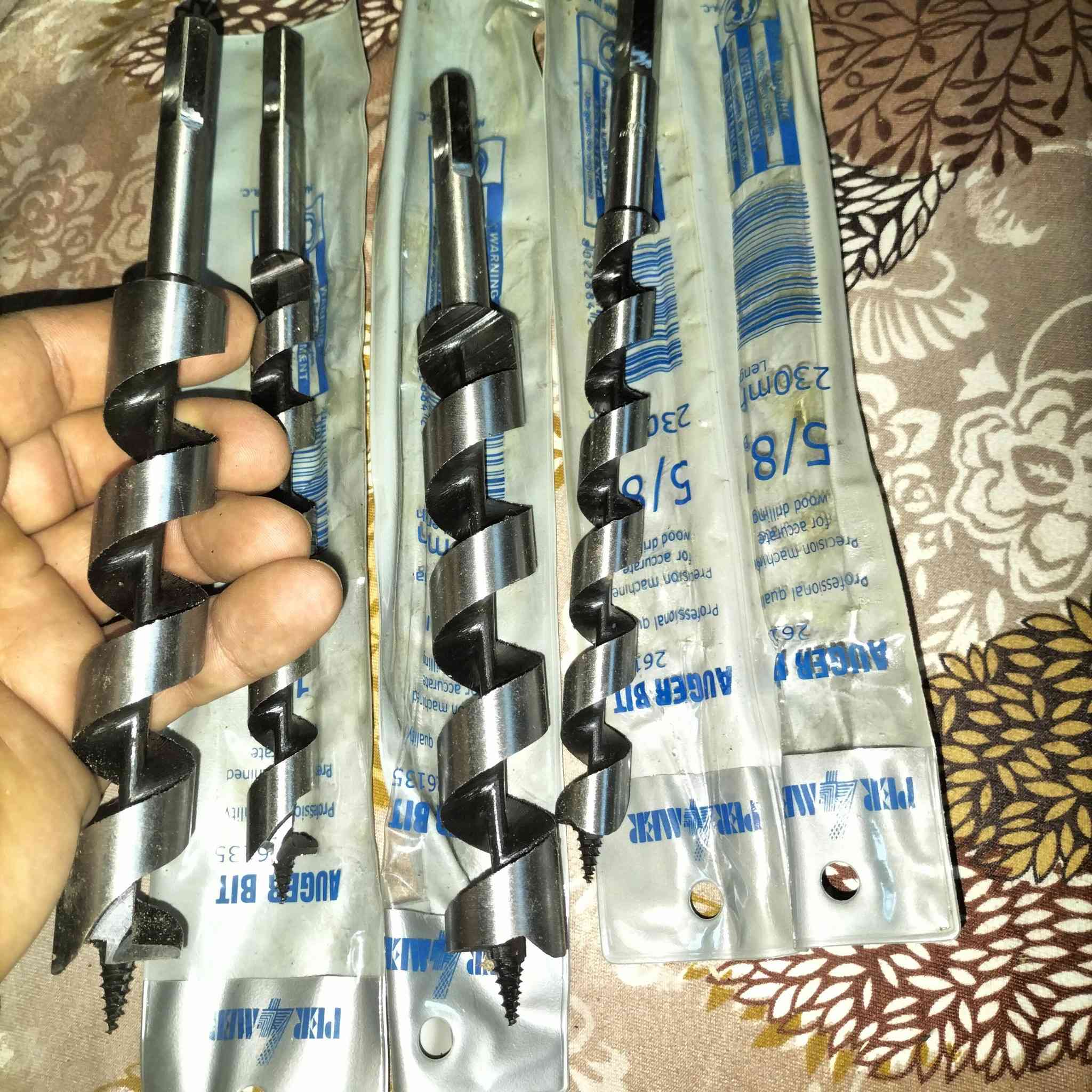 4قطع حجمين كلهن 10 الف


**إذا كنت صاحب هذا الإعلان وتريد حذفه لأي سبب، رجاءا أرسل رسالة إلى الدعم الفني**