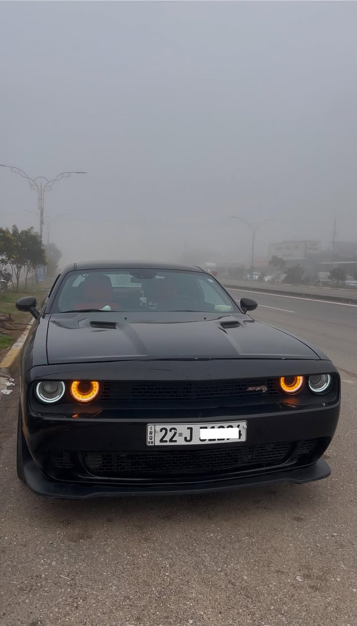 سلام عليكم جالنجر 2013 حادث امريكي ٢ قطعة كير محرك شرط لا صرف ولا بخار سيارة قطرة معجون ما بي  ولا حزام بسمي كود بنزين موجود سعر  119 تايرات جديد دهن جديد فلاتر جديد ادامة كامل تبريد تدفئة شغال مكاني كركوك ***********   بيع او مراوس
