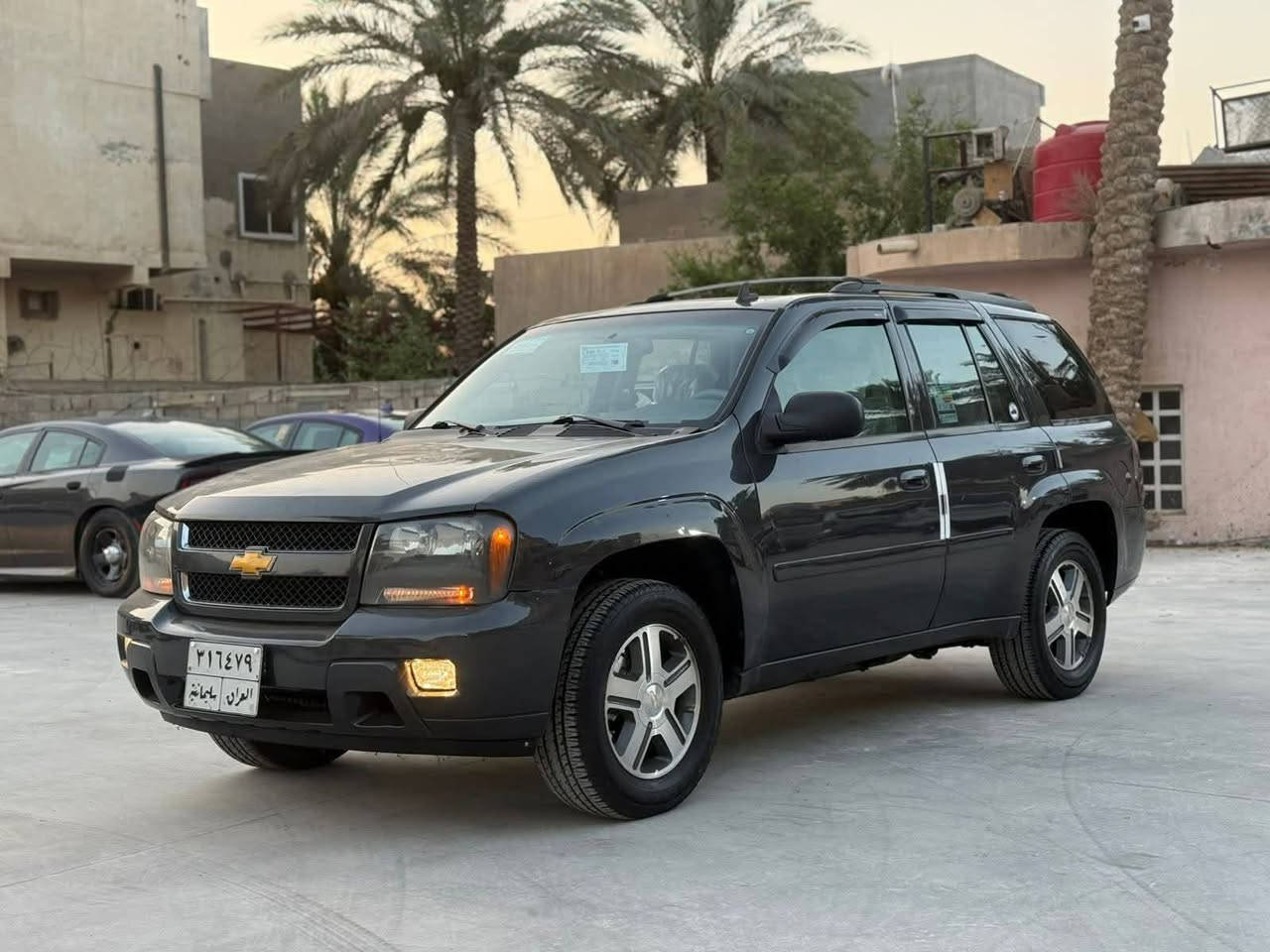 بلايزر 2007 جديده السياره كفاله من صبغ وتبديل فقط بارد كلش قليل بجاملع امامي سياره بلاديه كير محرك حداديه تخم تاير كله جديده تبريد ثلج مانافصهه شي رقم سليمانيه سنويه منتهيه عدي وكاله عامه شوكت ماتريد تحول السعر 90 وبيهه مجال عنوان بصره ‏‪***********‬‏
