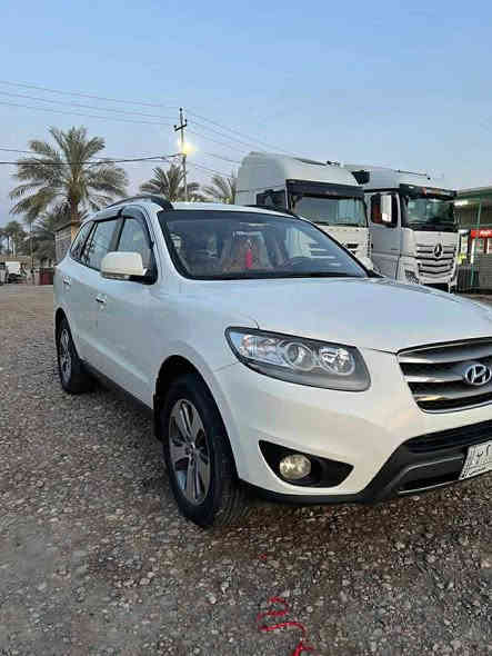 سلام عليكم مكلف بنشر♥️.
 سنتافيا موديل 2012 رقم بغداد مكينه 6.كامل مواصفات من فتحه وبصمه مابيها كلشي غير هذا باب الخلفي  سعر 165 بيها مجال للشراي.الاستفسار ع هذا الرقم ***********
