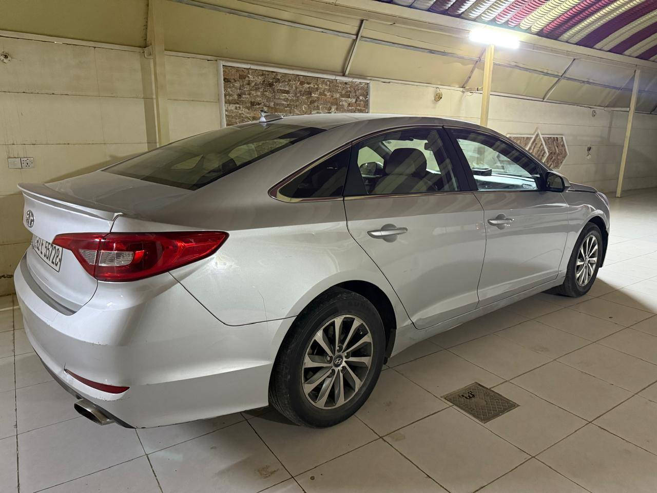 السلام عليكم للبيع سوناته موديل ٢٠١٧ امريكي صبغ صفحة بدون داخل مكان السياره الضلوعية للإستفسار 
***********
