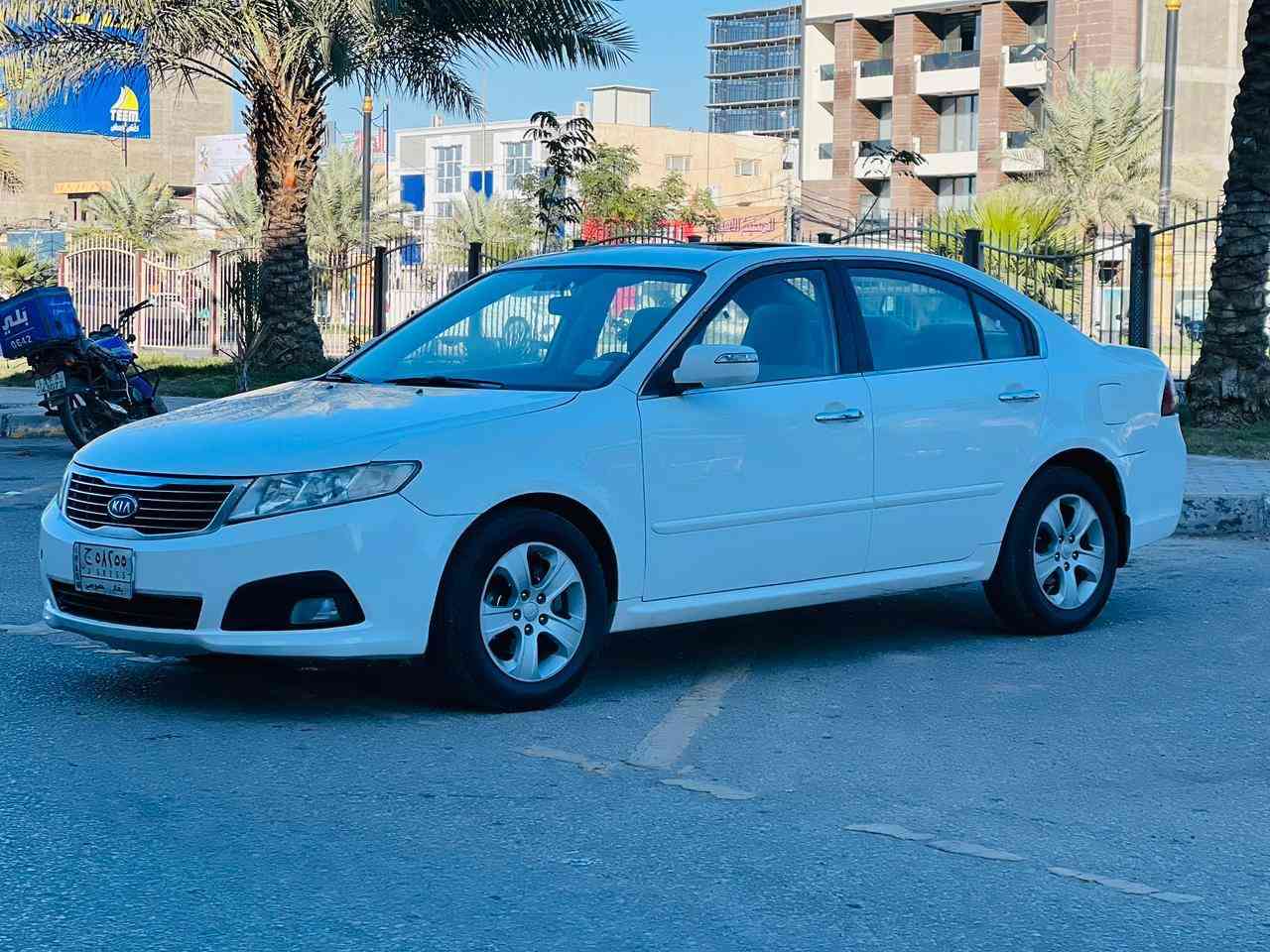 وبتيمه موديل 2009خليجي رقم بغداد سعر 118 فول مواصفات واحد على واحد فتحه سقف داخل بيجي شاشه تحكم استيرن  شاير بل مري حساسات خلفي بيه صبق  دور الخلفي فقط والباقي مكفول  كفاله عامه من صبق وضربه وتبديل محرك 4سلندر 2400محرك وكير مكفولات حداديه جديده تخم تاير تبريد ثلج مكان السياره كربلاء المقدسة الستفسار اكثر تصال***********
