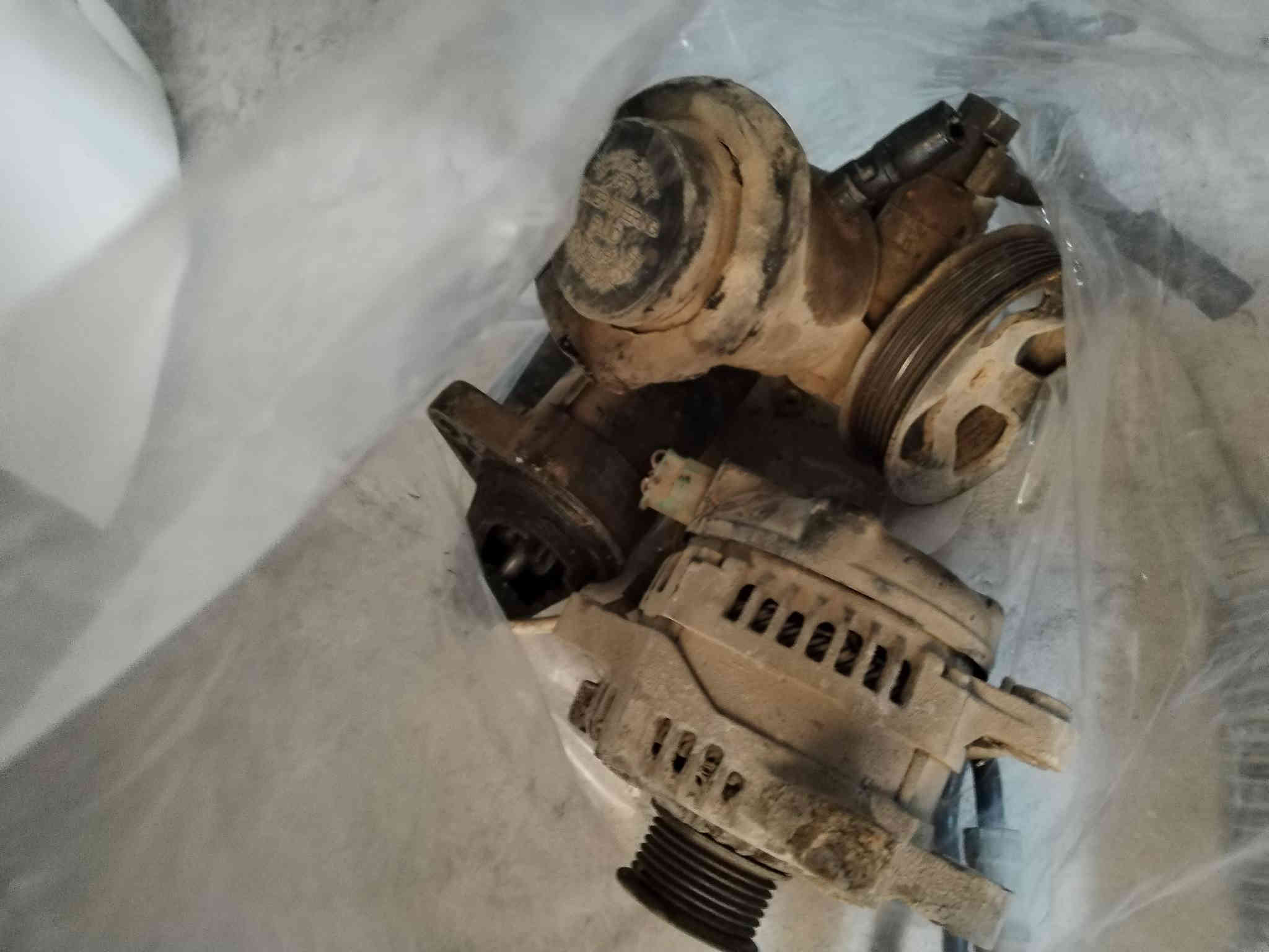 سلام عليكم اخوان أغراض هايسه للبيع كلمن وسعره اتصل وتدلل هذا رقمي *********** بي واتساب عنوان بغداد
