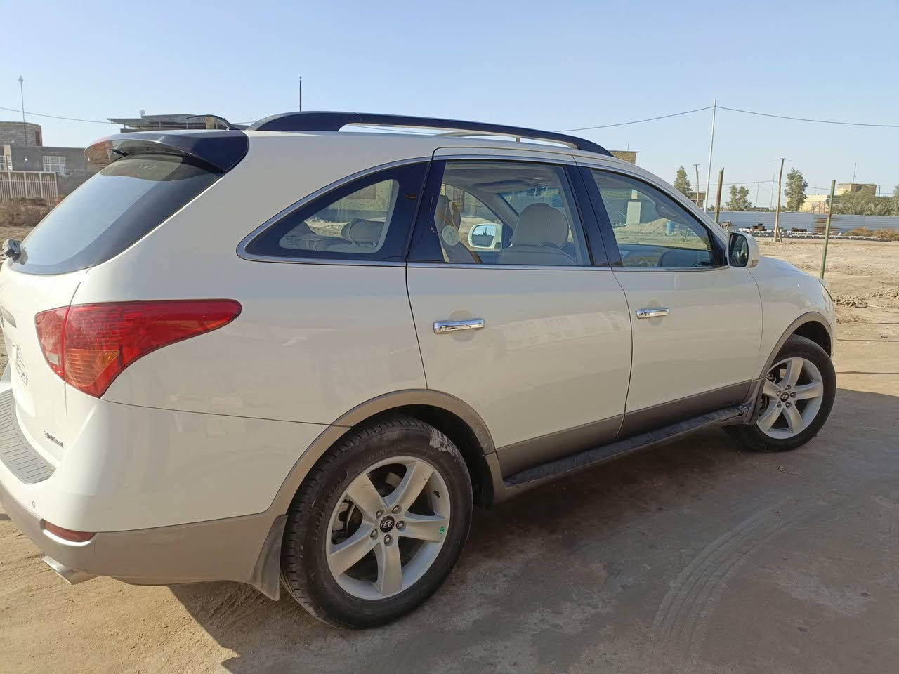 السلام عليكم هونداي فير كروز 2008بصره بسمي كامل مواصفات ماعدا البصمه بيهة قطتين صبغ جاهزة من كلشي السعر 120بيه مجال المكان بصره قضاء الهوير ***********
