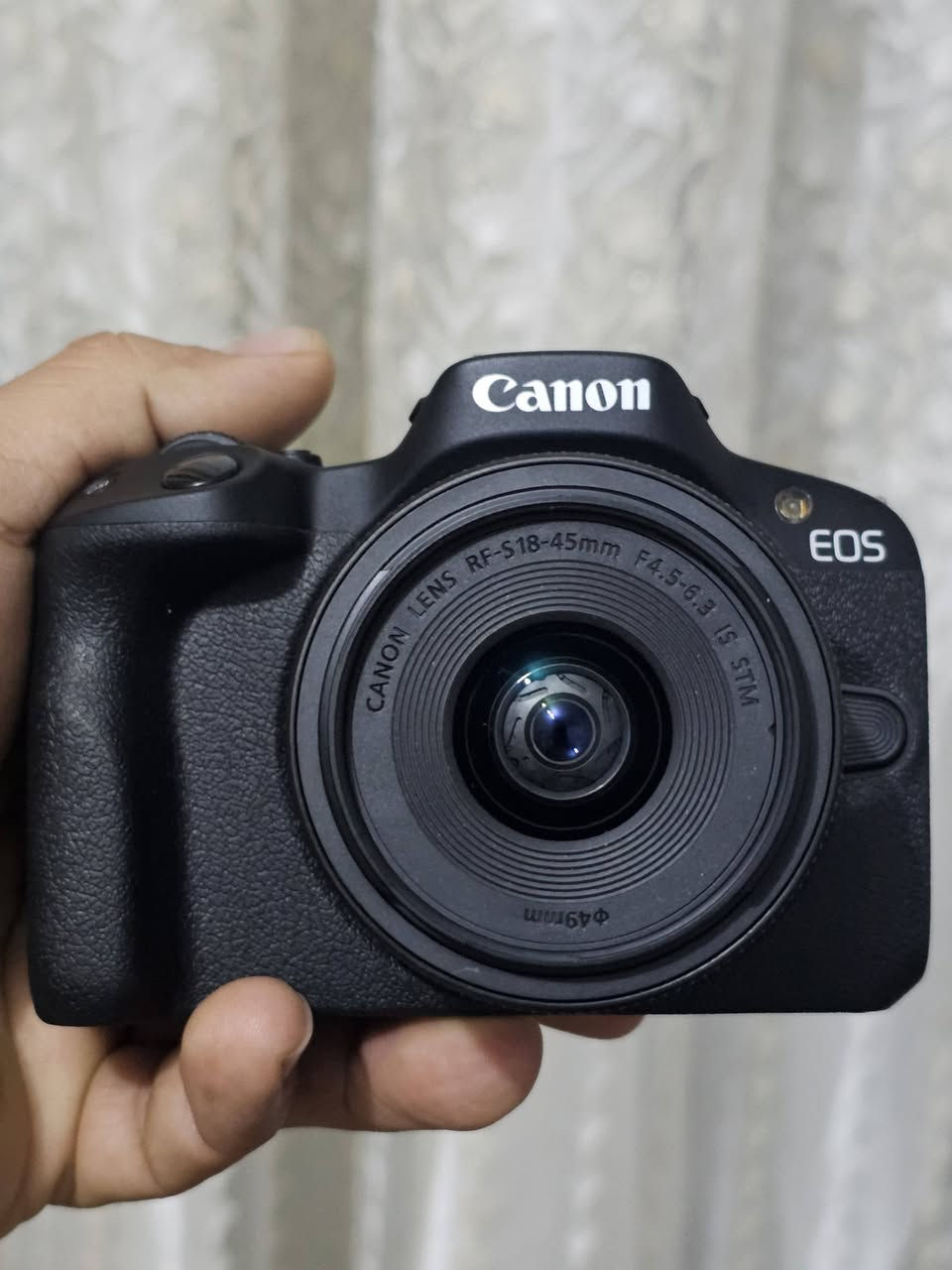 للبيع 
كانون R50 جديدة جدا 
مع العدسة الاصلية وبطارية وشاحنة اضافية 
مكاني بغداد 
السعر 600 الف


**إذا كنت صاحب هذا الإعلان وتريد حذفه لأي سبب، رجاءا أرسل رسالة إلى الدعم الفني**