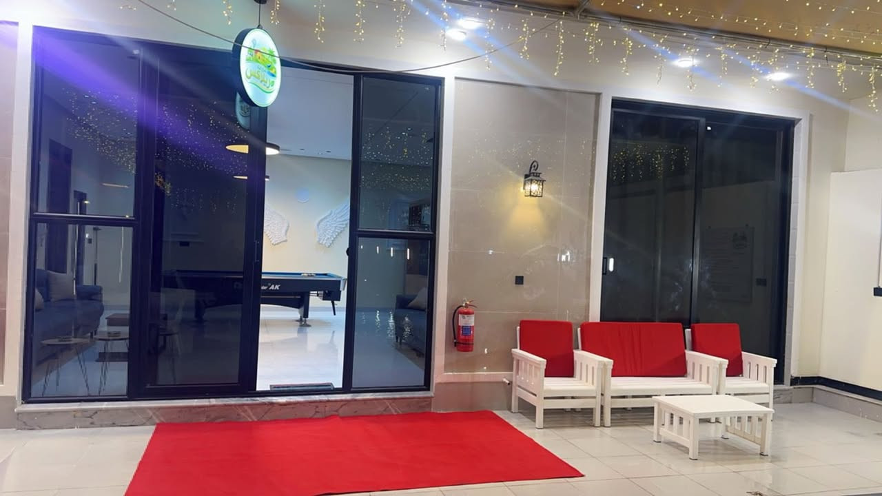 السلام عليكم  📍 بغداد الدوره بعيثه 
يتوفر لدينا حجز مزرعه طيلة ايام الاسبوع 🌴
علماً ان مزرعه موثقه بتطبيق اجرلي
⭕️ يوجد لدينا نظام شفتات 🔴
-يبدا الشفت النهاري من الساعة 8 صباحا الى الساعه 6 مساءاً
-يبدا الشفت المسائي من الساعة 8 مساءاً الى الساعة 7 صباحاً
📍للحجز و الاستفسار يرجى الاتصال على الرقم التالي :
***********
